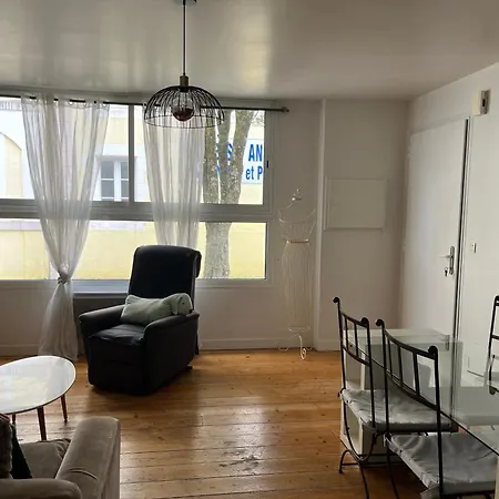 Le Loft, L'annexe 別荘