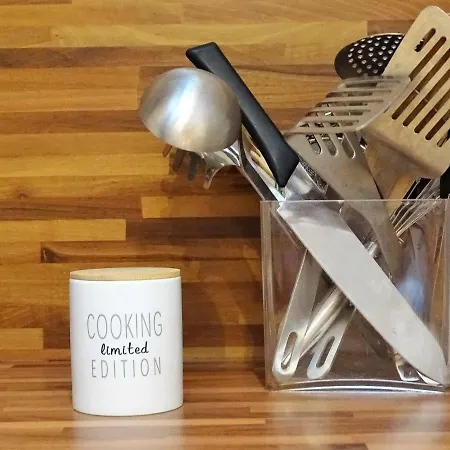 Le Loft, L'annexe ロリアン