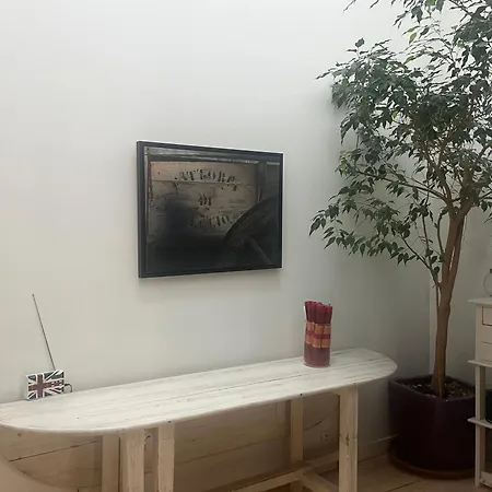 Le Loft, L'annexe *