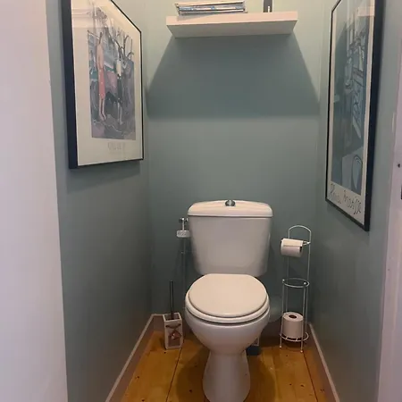 Le Loft, L'annexe Nyaraló